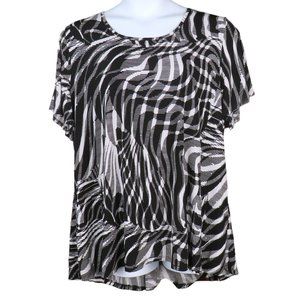 Avenue Black and White Wavy Abstract Fit and Flare Top Size 22/24 EUC